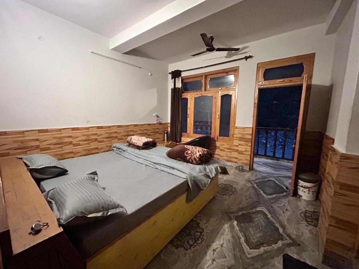 Flipsyde Retreat Hotel Kasol Exterior photo