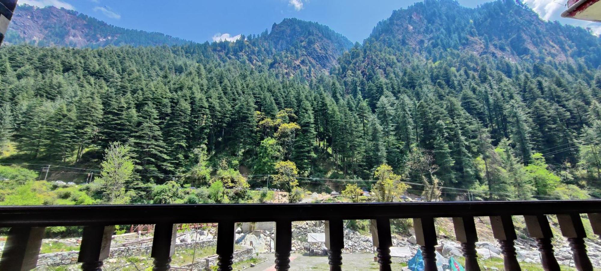Flipsyde Retreat Hotel Kasol Exterior photo